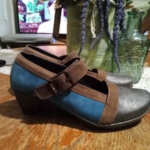 NAOT Vintage Style Tri Color Mary Janes